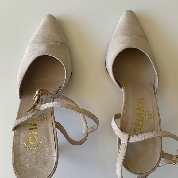 Chanel beige high heels - Picture 3 of 7